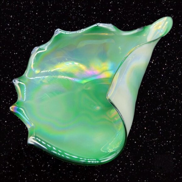 Polish Art Glass Folded Bowl Dish Glass Green Iridescent Poland Vintage 10”W 2”T - Picture 7 of 16